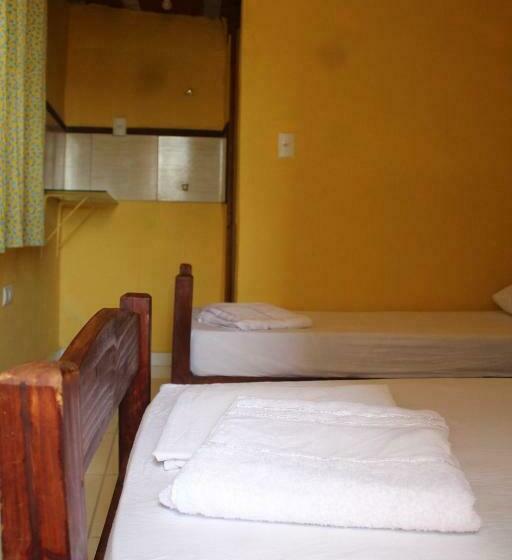 Rosário Temporada Hostel ,rua Ilma Cunha 241 Olinda  Pe