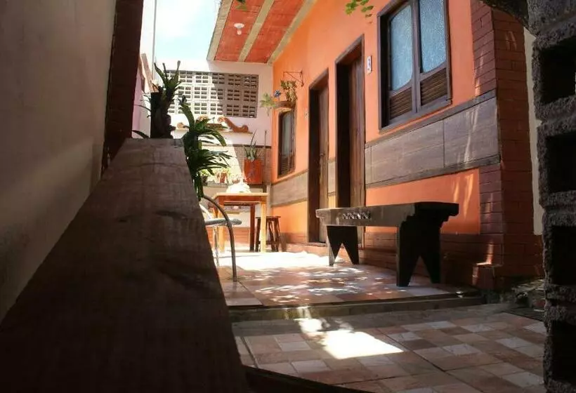 Rosário Temporada Hostel ,rua Ilma Cunha 241 Olinda  Pe