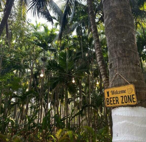 Bed and Breakfast Kawale S Palms & Retreat