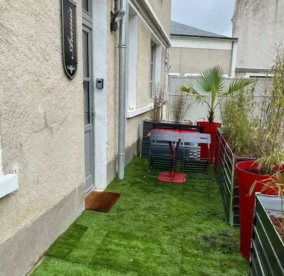 Aamiaismajoitus (B&B) Le Gite Des 3 Mousquetaires