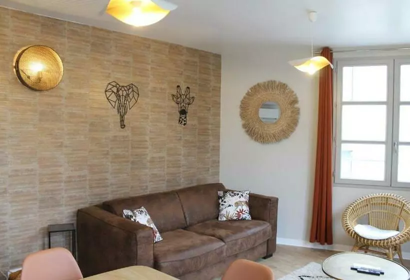 Aamiaismajoitus (B&B) Le Gite Des 3 Mousquetaires