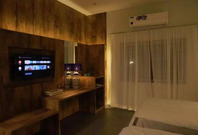 تختخواب و صبحانه Sunset Bnb