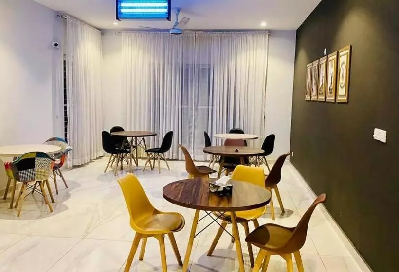 تختخواب و صبحانه Sunset Bnb
