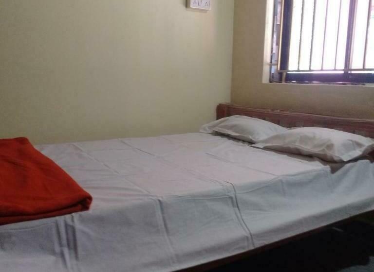 בית מלון כפרי Coco Beach Gokarna