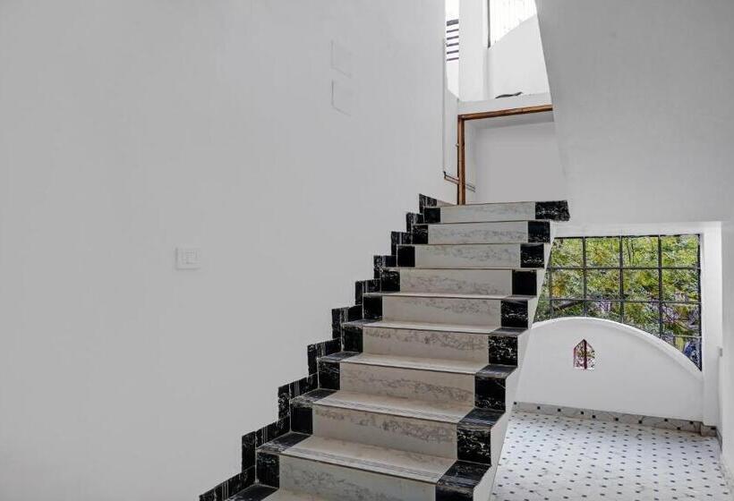 Super Hotel O Sunshine Residency