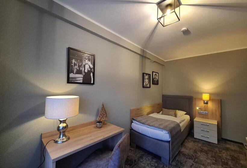 Отель Landgasthaus Lenniger