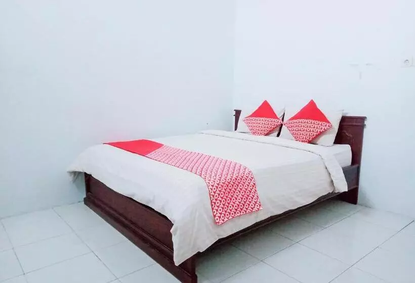 هتل Oyo 92069 Rafa Kost