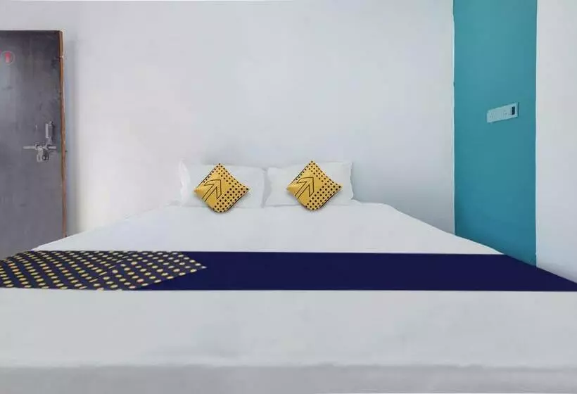 Hotelli Oyo Flagship 80634 Bhalkeshwar Lodging