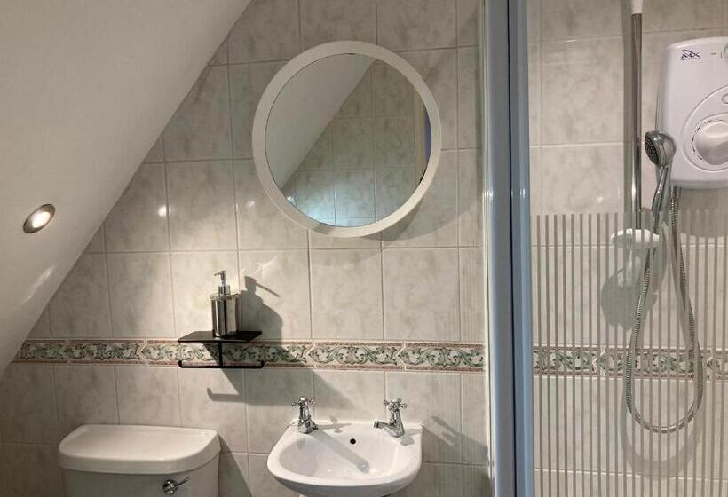 پانسیون Eltar Hostle