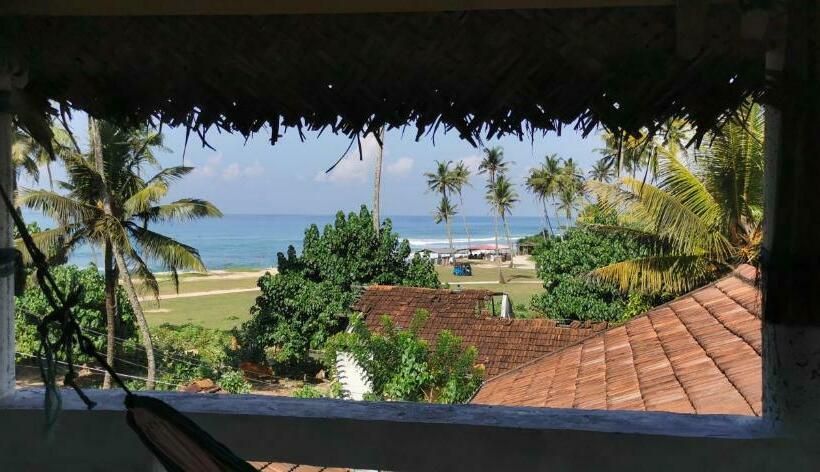 پانسیون Gunne Fisherman House