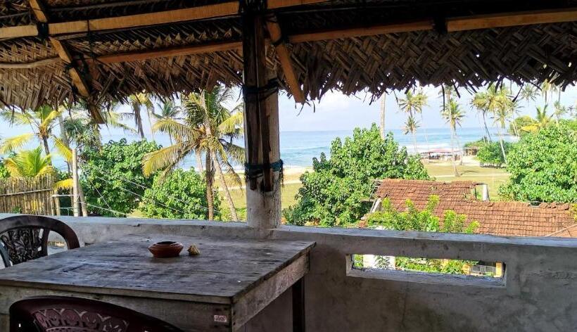 پانسیون Gunne Fisherman House