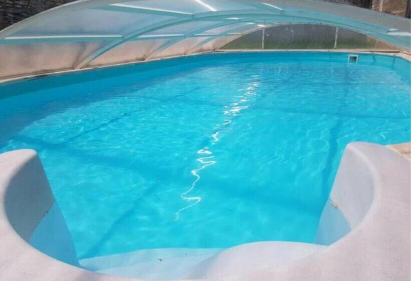 Пансион Logis Ozanie