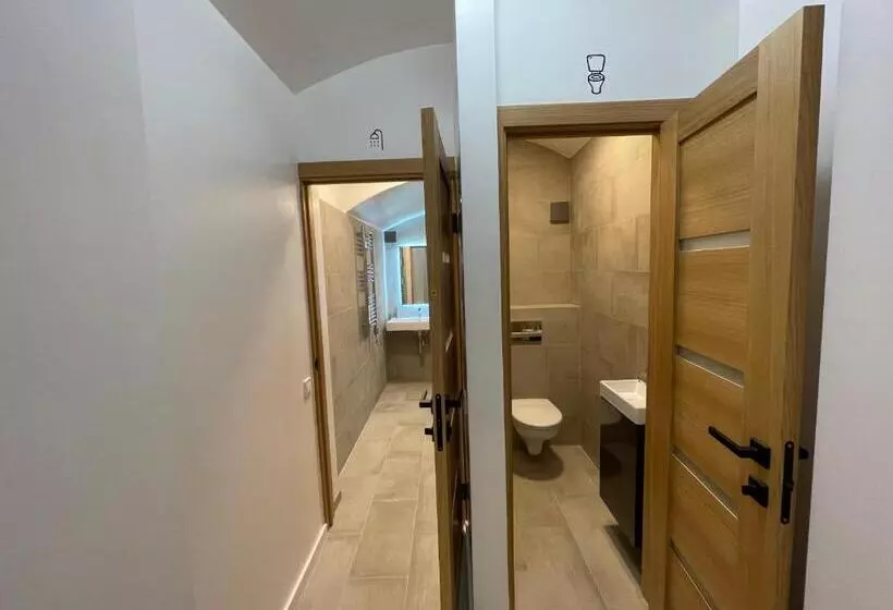 پانسیون Modern Guest House In City Center I Room 2