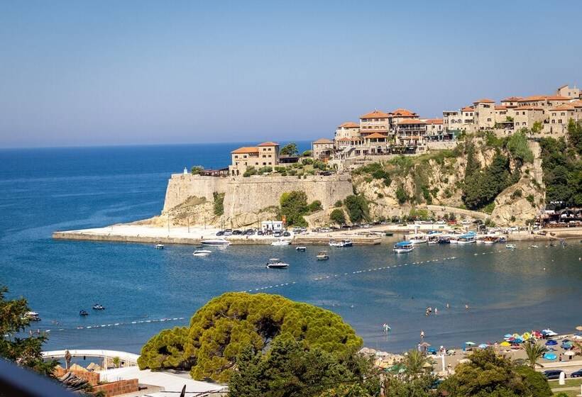 The New Hotel Mediteran Villa Edition