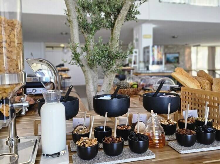 The New Hotel Mediteran Villa Edition