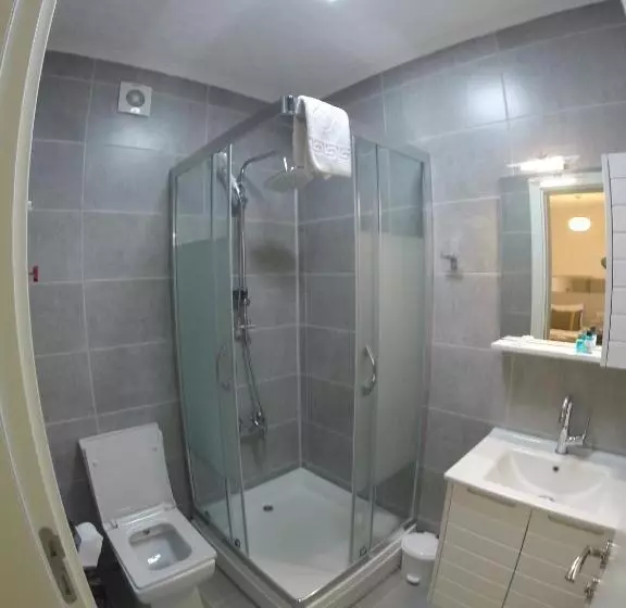 Yakamoz Otel