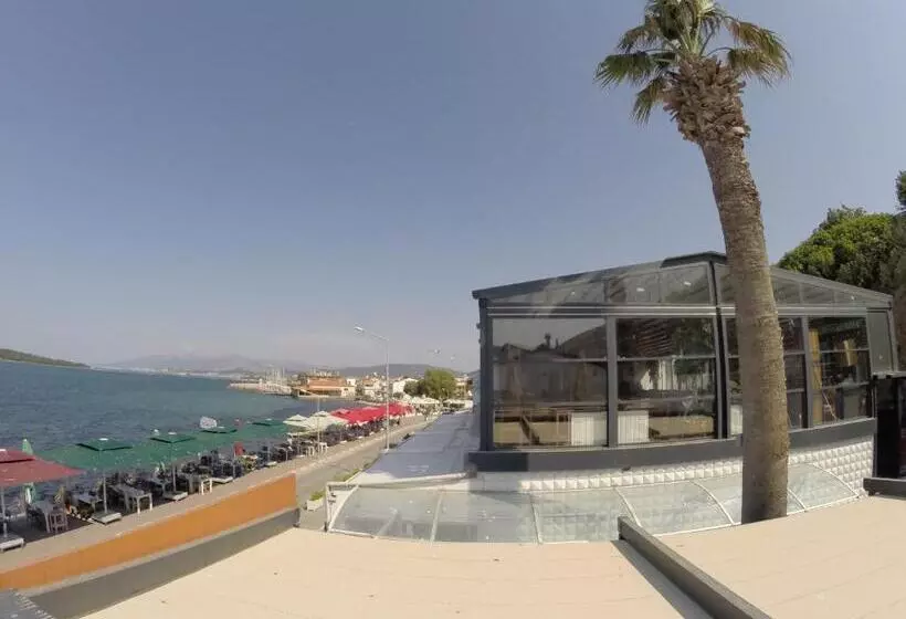 Yakamoz Otel