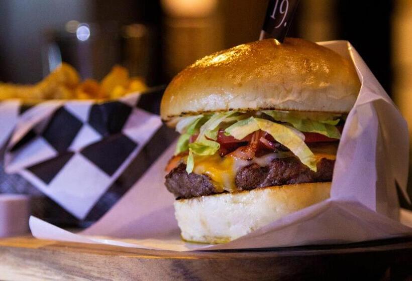 הוסטל 19 Accommodation