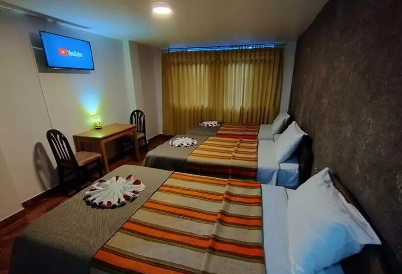 تختخواب و صبحانه Hostal Qoryanka