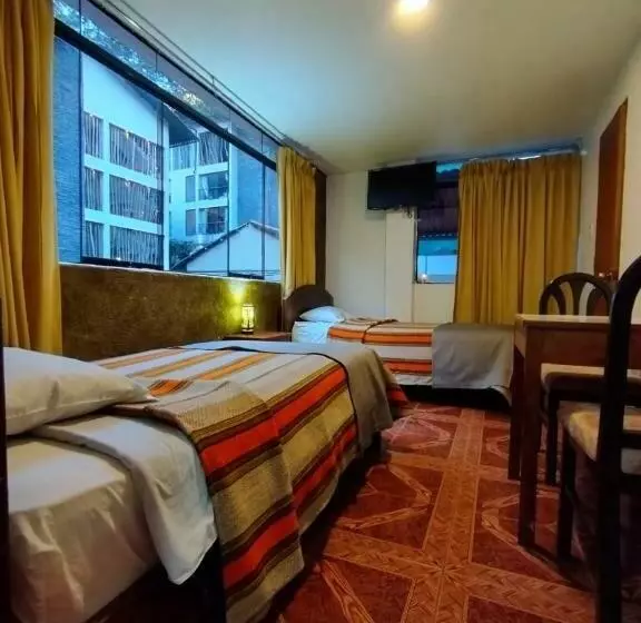 تختخواب و صبحانه Hostal Qoryanka