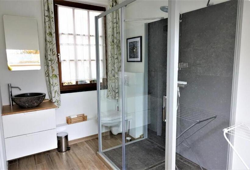 ベッドアンドブレックファースト Le Jardin Des Miroirs