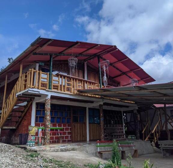 Eco Hotel Manu Viajeros