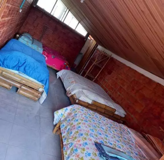 Eco Hotel Manu Viajeros