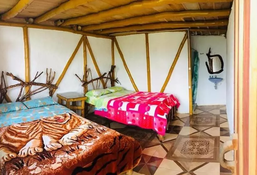 Eco Hotel Manu Viajeros