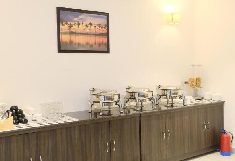 בית מלון כפרי Indraprastha Inn