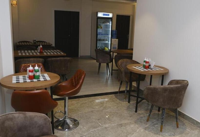 בית מלון כפרי Indraprastha Inn