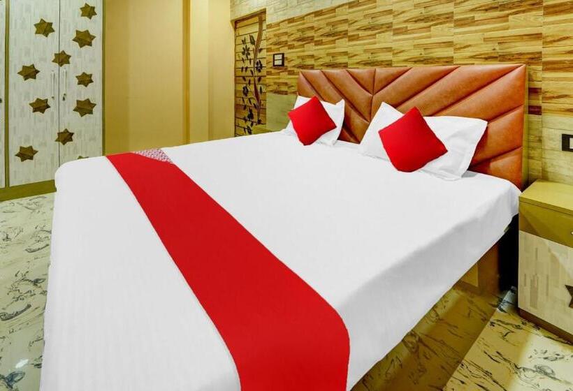 هتل The Ram Darbar