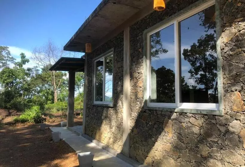 هتل Palabaddala Tea And Eco Lodge