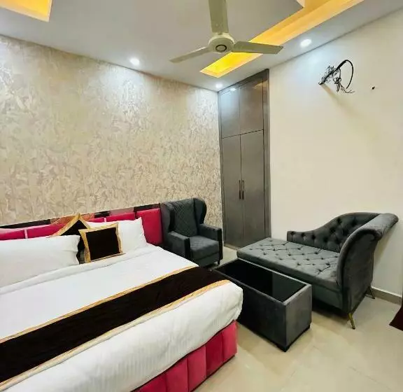 ホテル Shree Jee