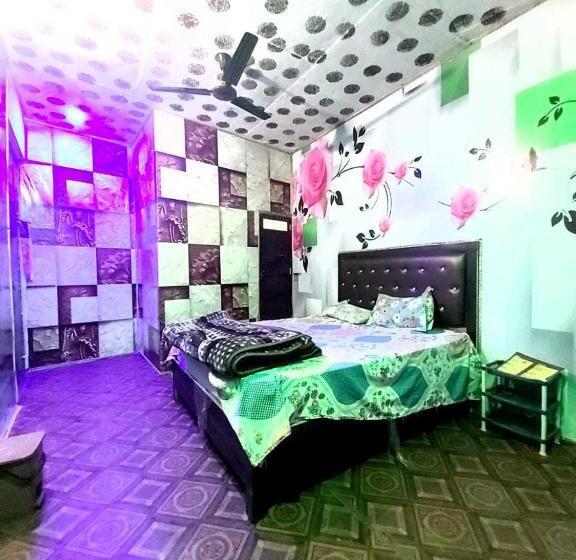 호텔 Spot On Holiday Inn Cafe