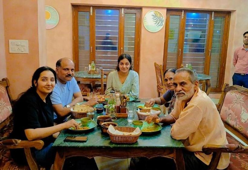 پانسیون Baari The House Of Fusion