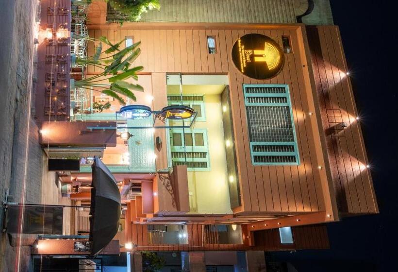 پانسیون Baari The House Of Fusion