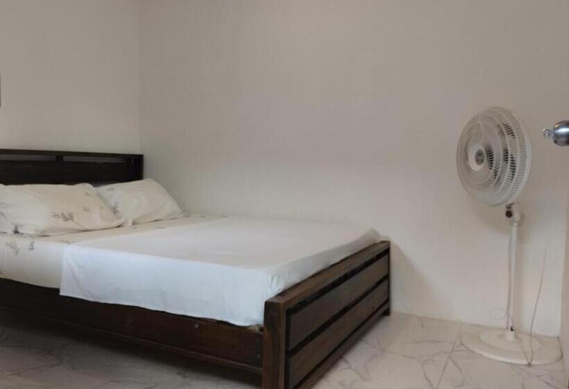 پانسیون Hermoso Palomino