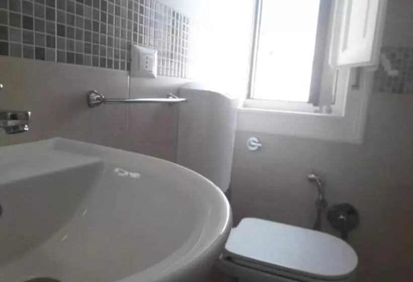 پانسیون The Twins Rooms In Trapani 2
