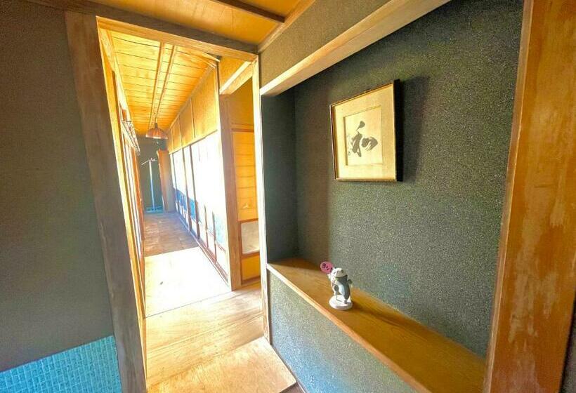 هاستل 自然豊かな隠れ家ゲストハウス和村nagomura