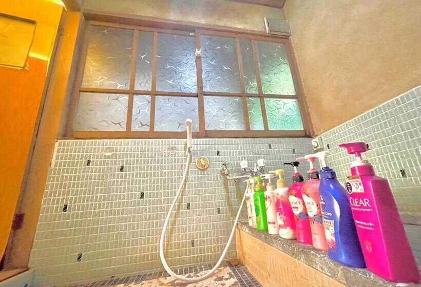 هاستل 自然豊かな隠れ家ゲストハウス和村nagomura