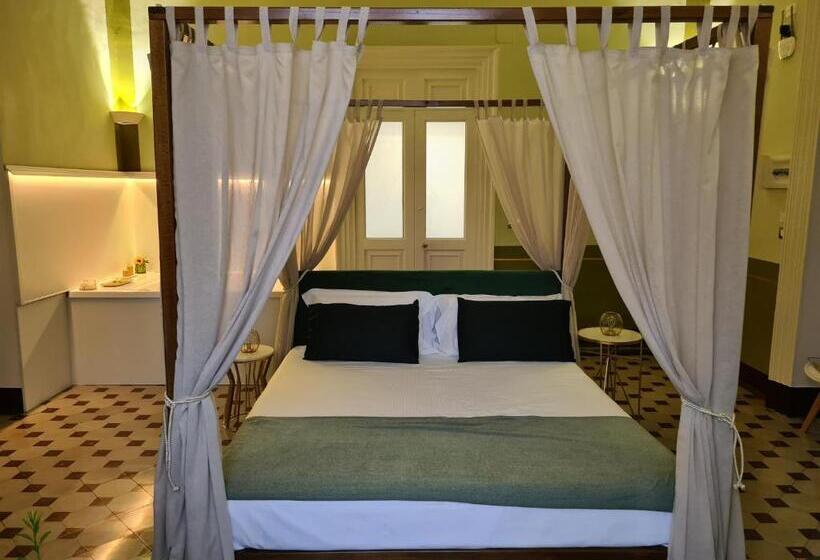 تختخواب و صبحانه Toscano Palace Luxury Rooms Catania