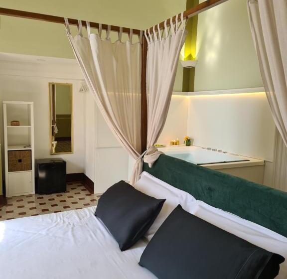 تختخواب و صبحانه Toscano Palace Luxury Rooms Catania