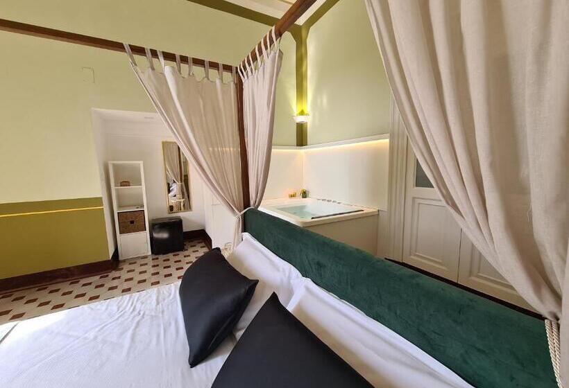 تختخواب و صبحانه Toscano Palace Luxury Rooms Catania