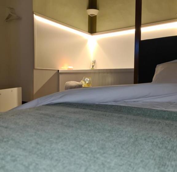 تختخواب و صبحانه Toscano Palace Luxury Rooms Catania