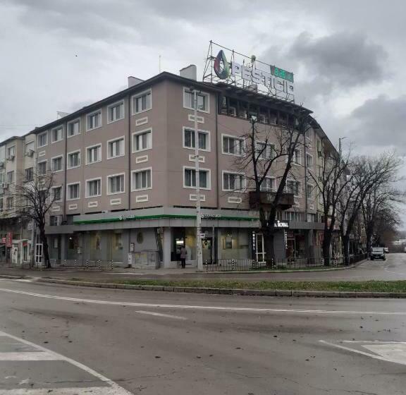 ホテル роял шумен