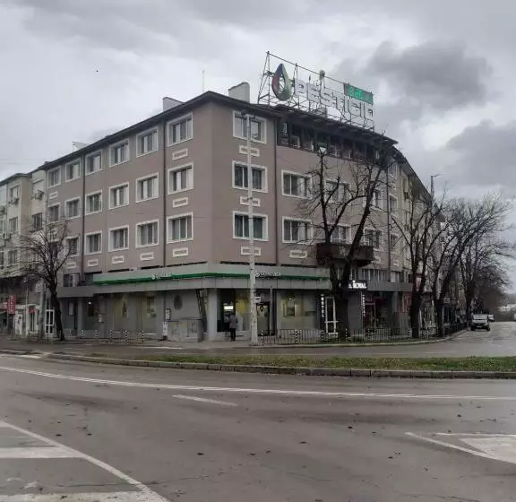 Hotelli роял шумен