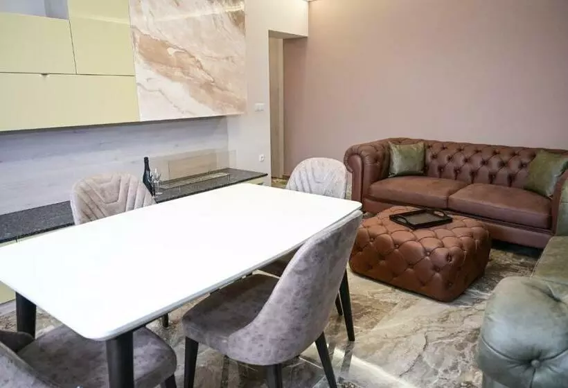 Hotelli роял шумен