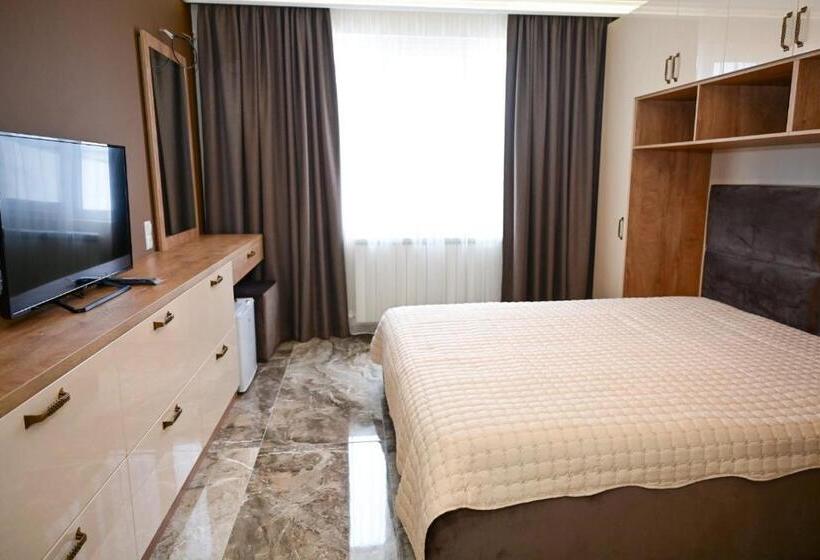 ホテル роял шумен