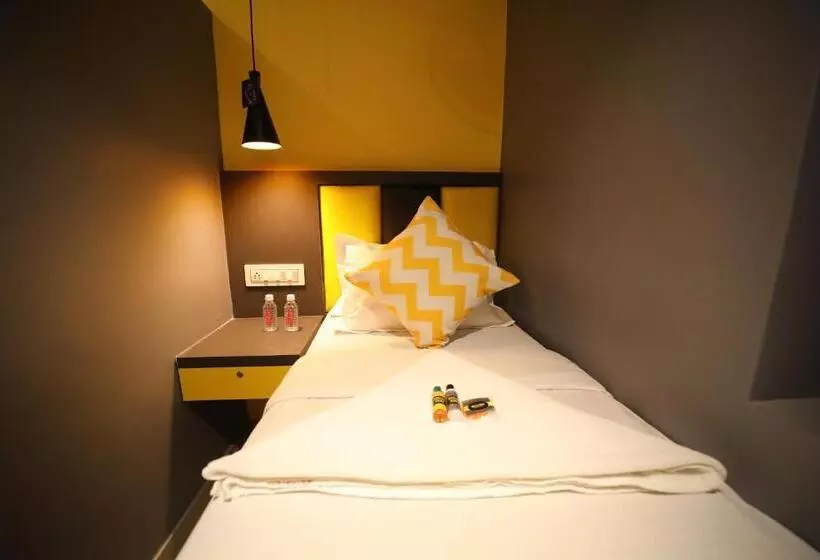 Kapselihotelli Cabin Stay Marol The Hubz