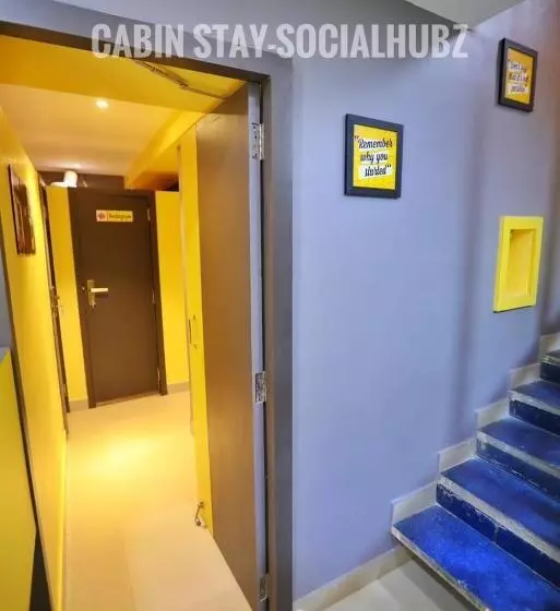 Kapselihotelli Cabin Stay Marol The Hubz